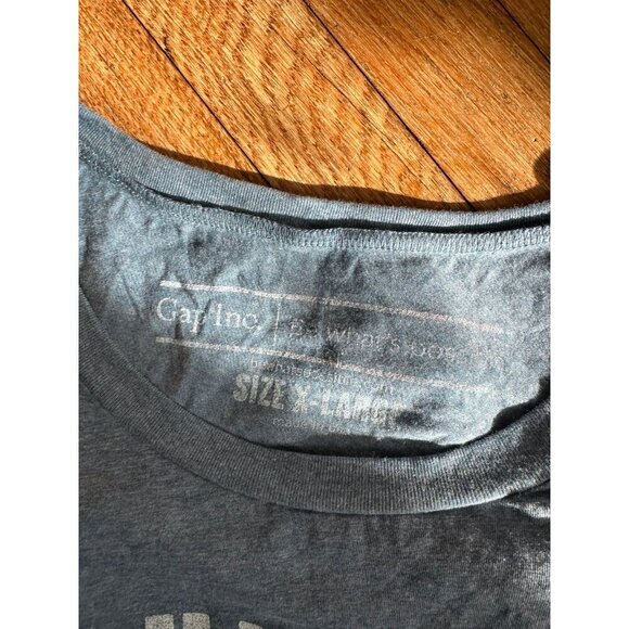 4 Volunteer GAP t-shirts sizes  Small, Medium & X-large 2X-large - Picture 3 of 11